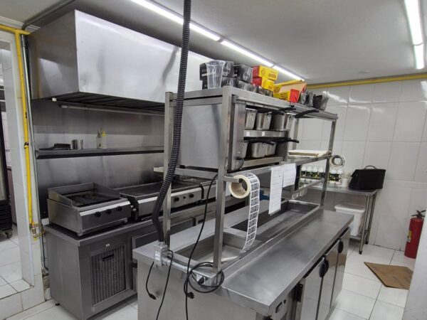 Montagem de Hamburgueria e Pizzaria